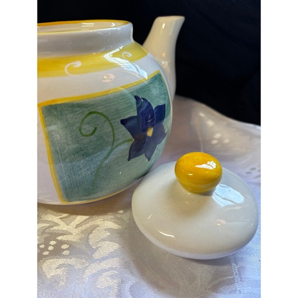 ceramic tea pots with hand painted floral desig - Picture 6 of 8